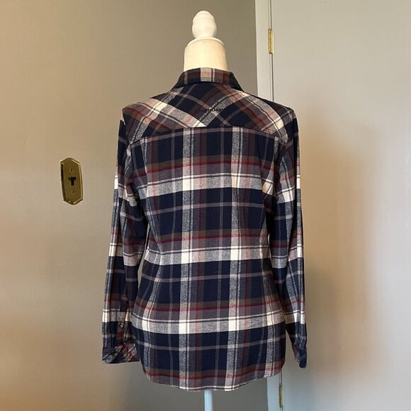 Blue Legendary Whitetails Plaid Flannel - Picture 2 of 9